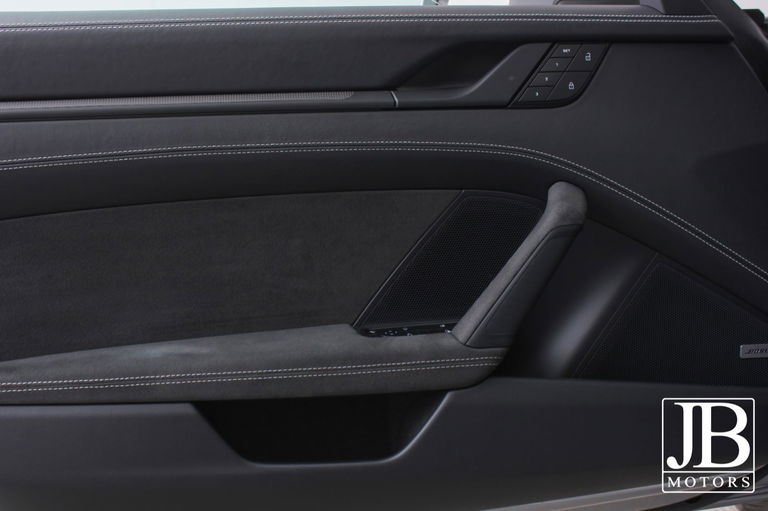 Porsche 992 Targa 4 GTS