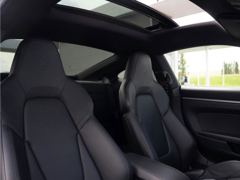 Porsche 992 Carrera S