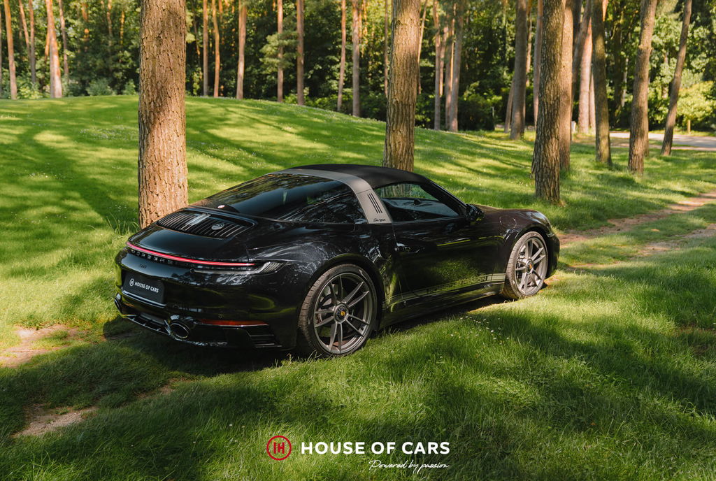 Porsche 992 Edition 50 Jahre Porsche Design