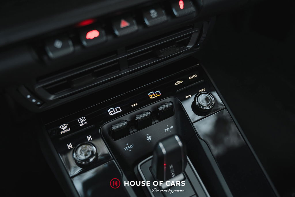 Porsche 992 Edition 50 Jahre Porsche Design