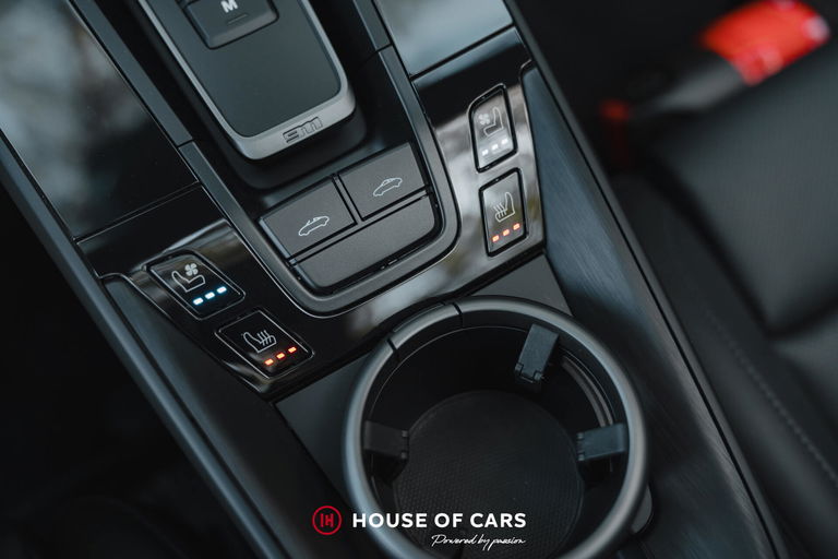 Porsche 992 Edition 50 Jahre Porsche Design