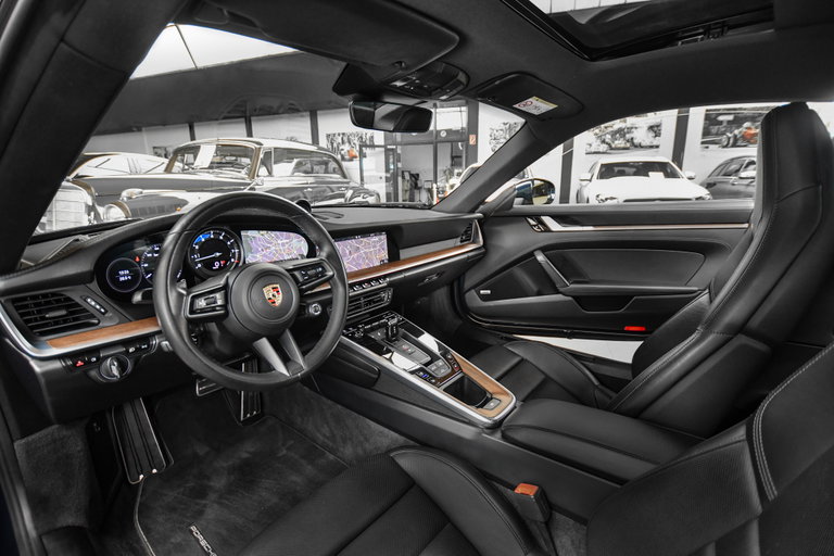 Porsche 992 Carrera 4S
