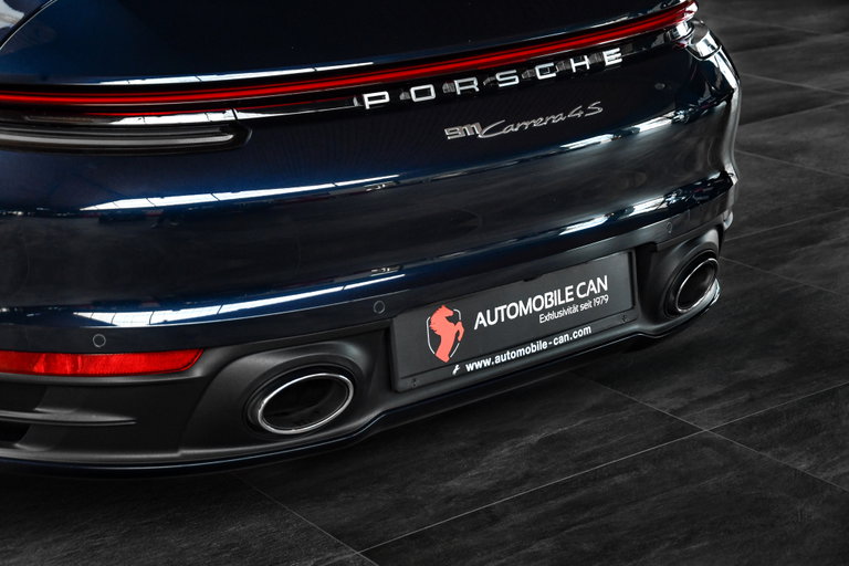 Porsche 992 Carrera 4S
