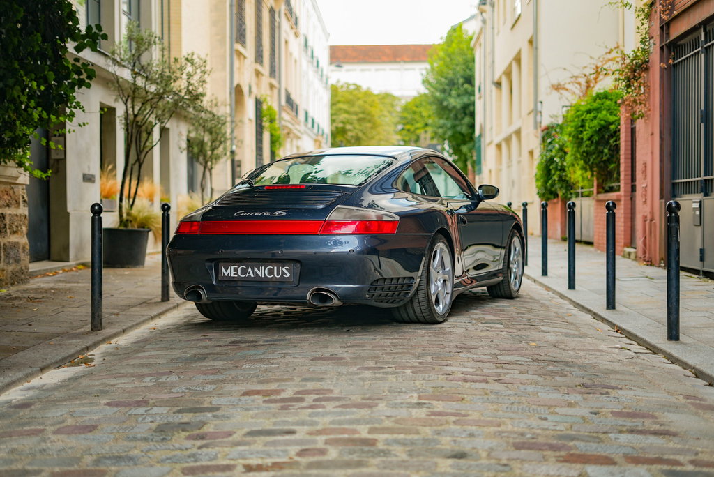 Porsche 996 Carrera 4S