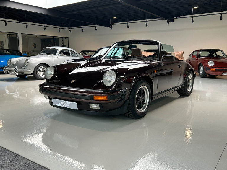 Porsche 911 Carrera 3.2