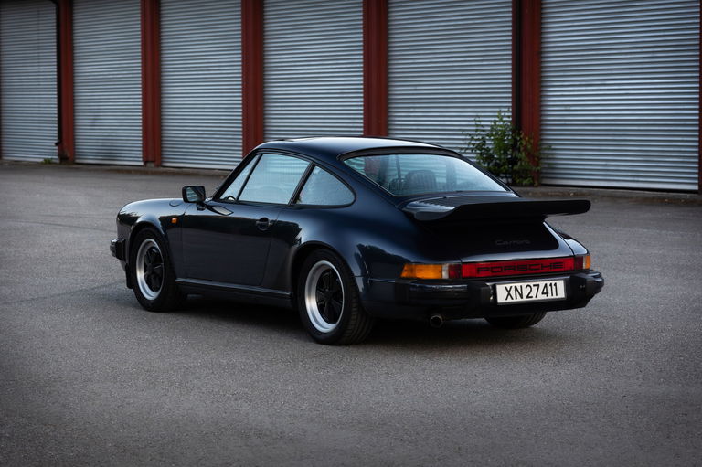 Porsche 911 Carrera 3.2