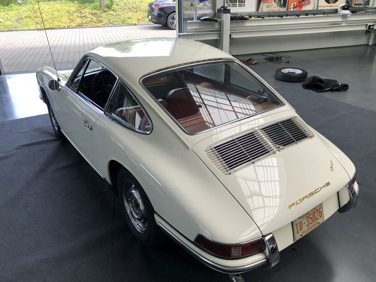 Porsche 911 (F-Modell)