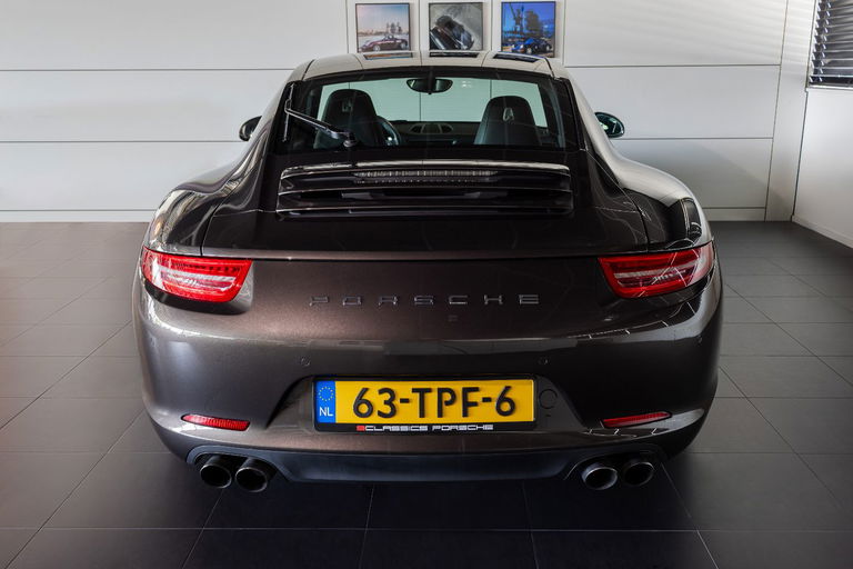 Porsche 991 Carrera
