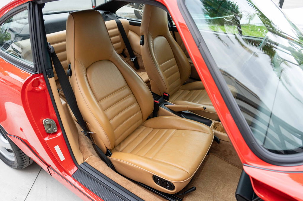 Porsche 964 Carrera 2