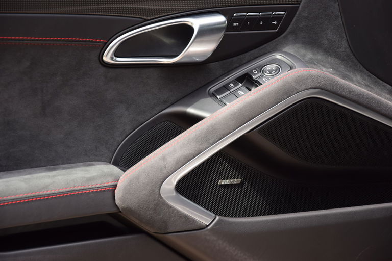 Porsche 991.2 Carrera 4 GTS