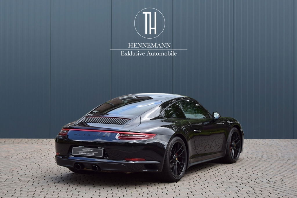 Porsche 991.2 Carrera 4 GTS