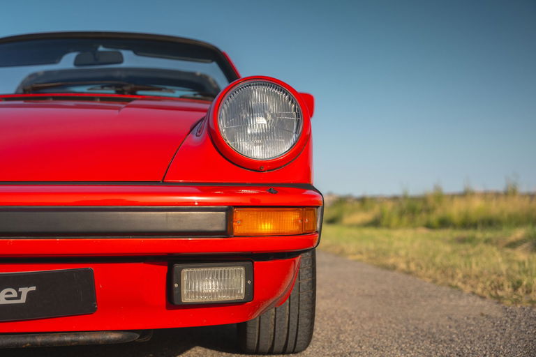 Porsche 911 Carrera 3.2