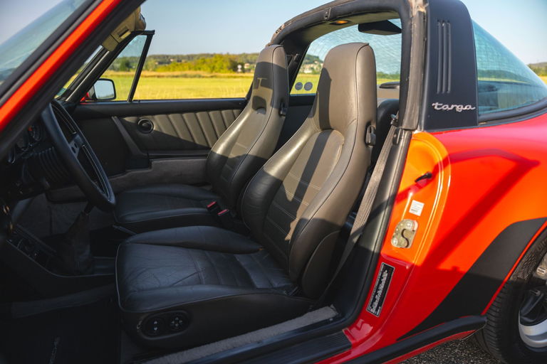 Porsche 911 Carrera 3.2