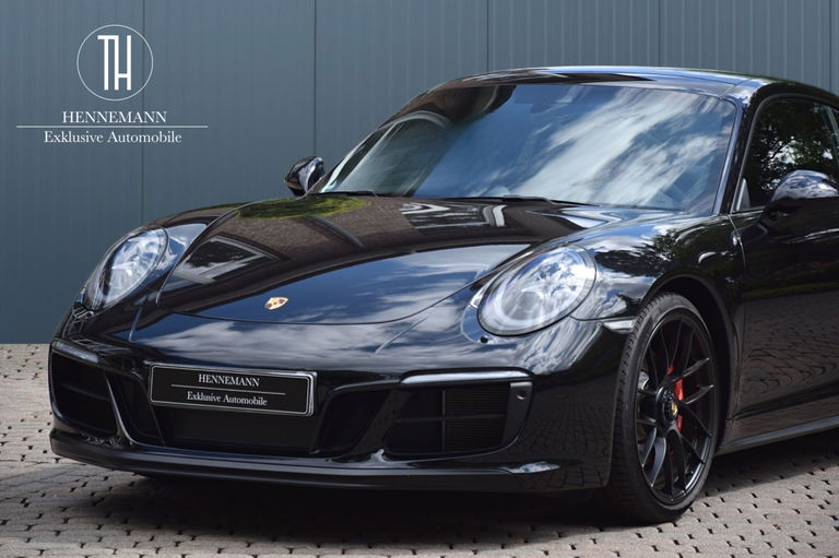 Porsche 991.2 Carrera 4 GTS