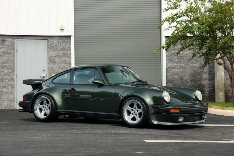 Porsche 911 Turbo 3.3