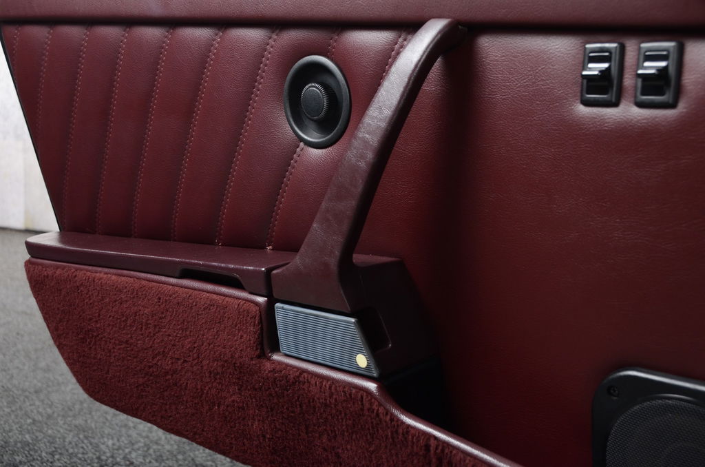 Porsche 911 Carrera 3.2 (US)