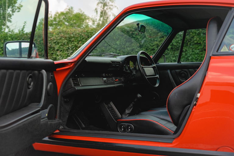 Porsche 911 Carrera 3.2