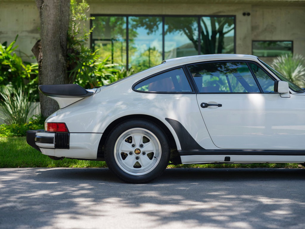 Porsche 911 Turbo 5 Gang