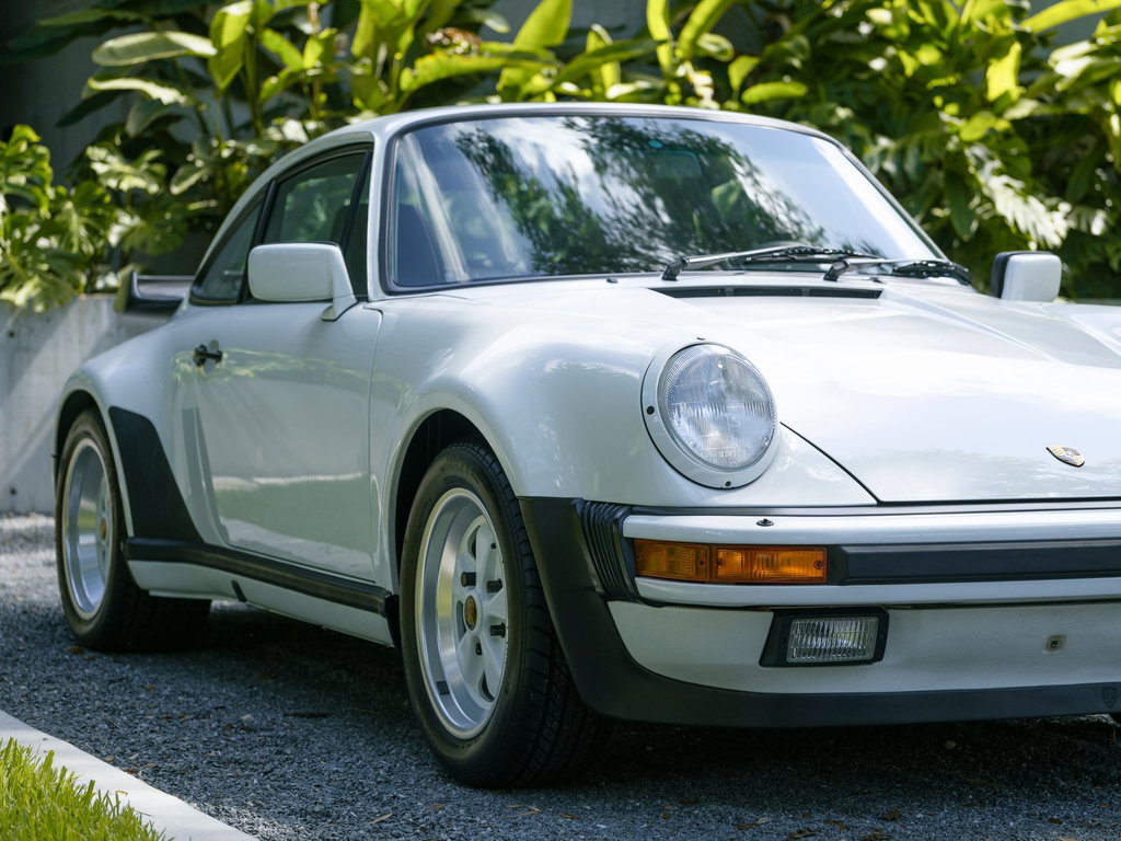 Porsche 911 Turbo 5 Gang