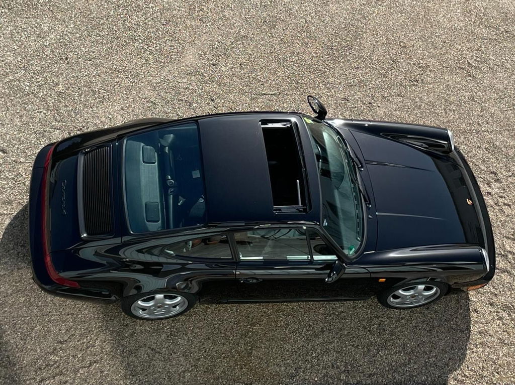 Porsche 964 Carrera 4