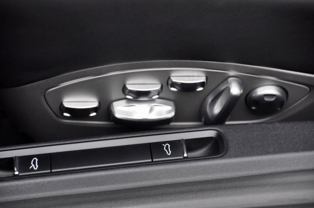 Porsche 991.2 Carrera GTS