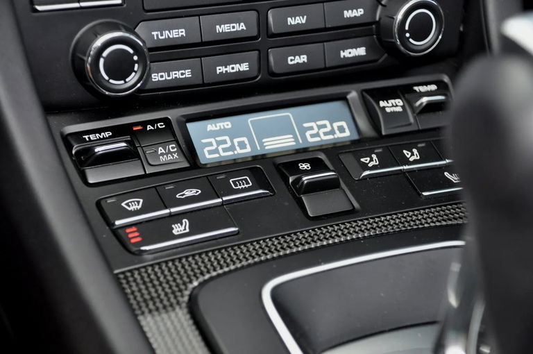 Porsche 991.2 Carrera GTS