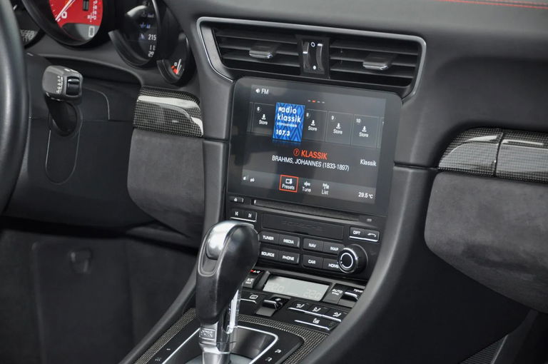 Porsche 991.2 Carrera GTS