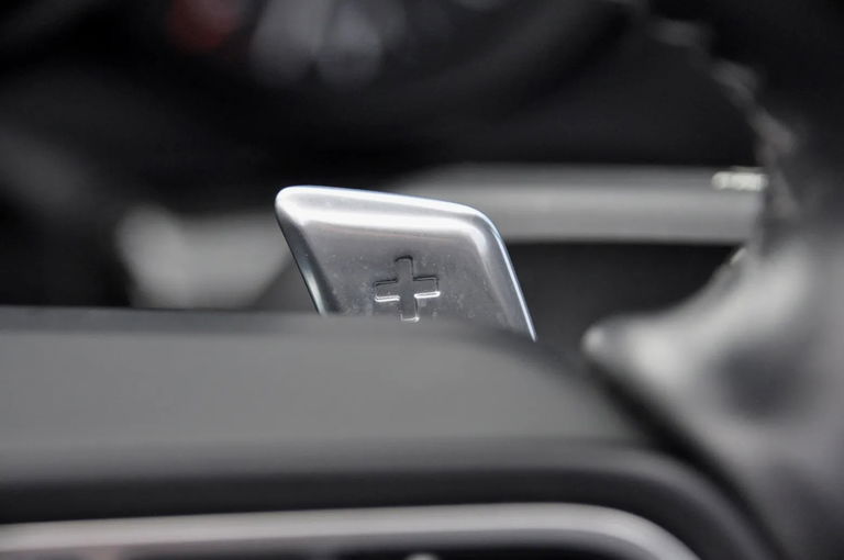 Porsche 991.2 Carrera GTS