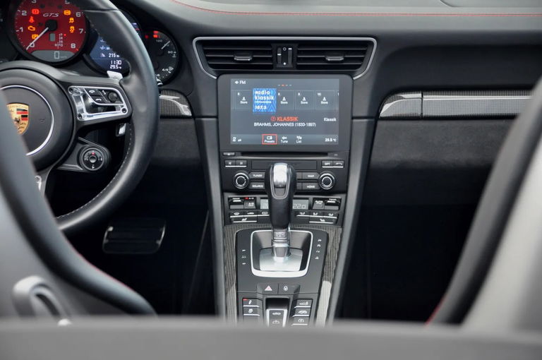 Porsche 991.2 Carrera GTS