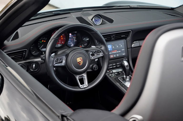 Porsche 991.2 Carrera GTS