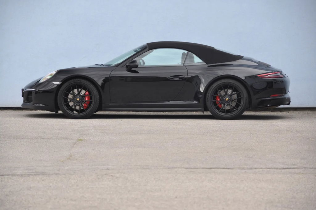 Porsche 991.2 Carrera GTS