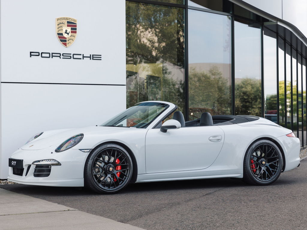 Porsche 991 Carrera GTS