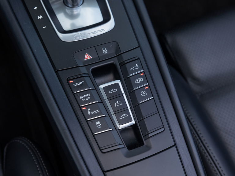 Porsche 991 Carrera GTS