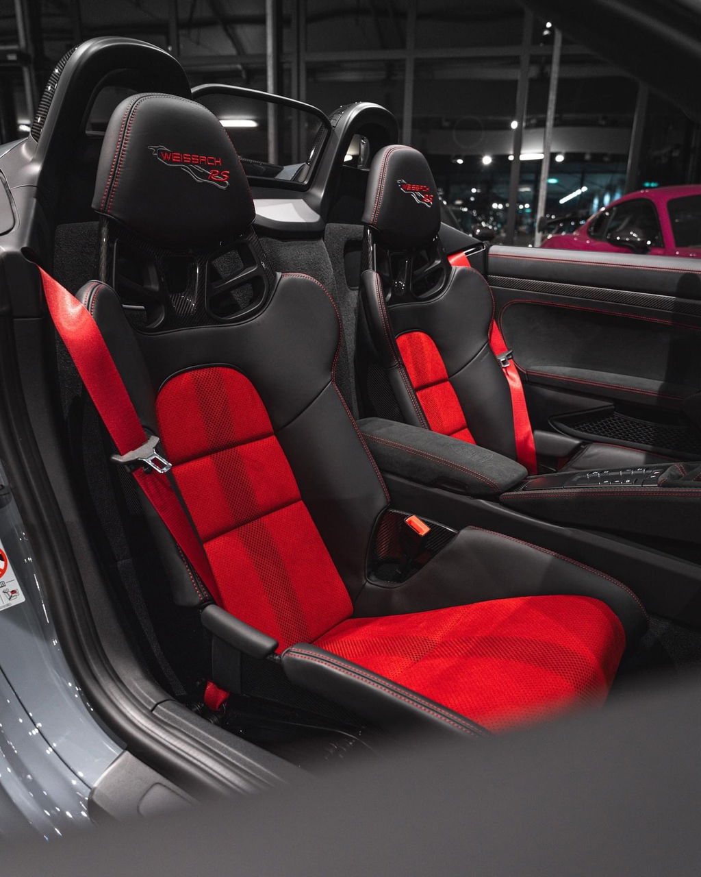 Porsche 718 Spyder RS