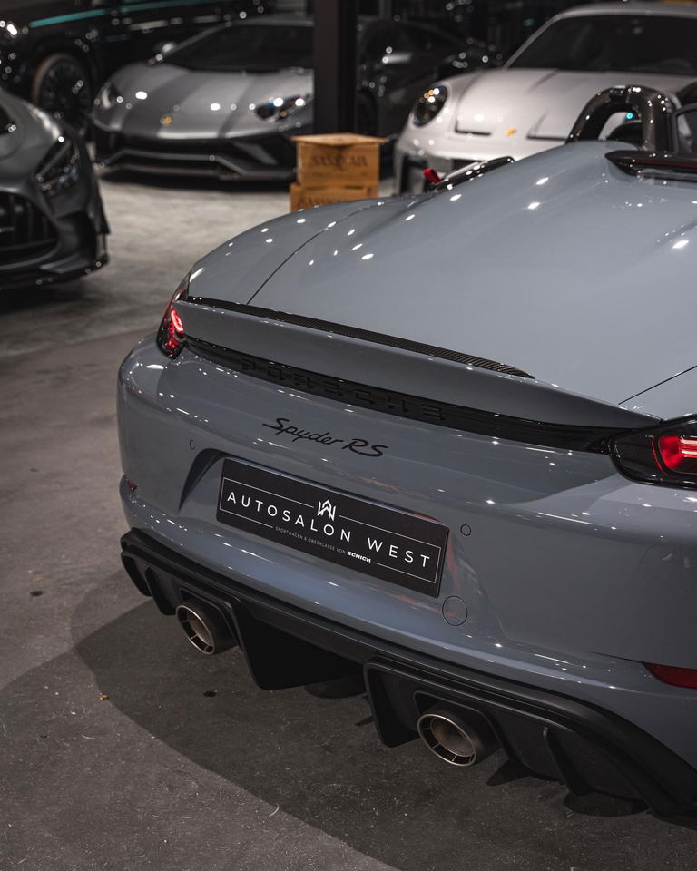 Porsche 718 Spyder RS