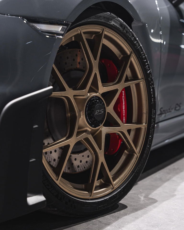 Porsche 718 Spyder RS