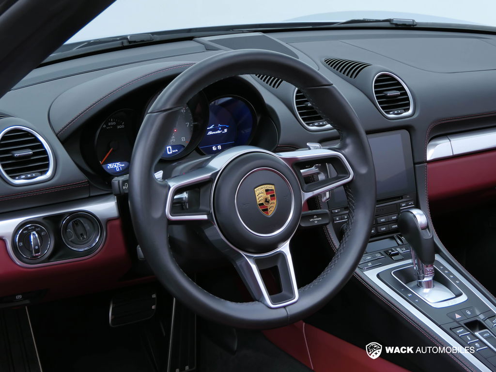 Porsche 718 Boxster S