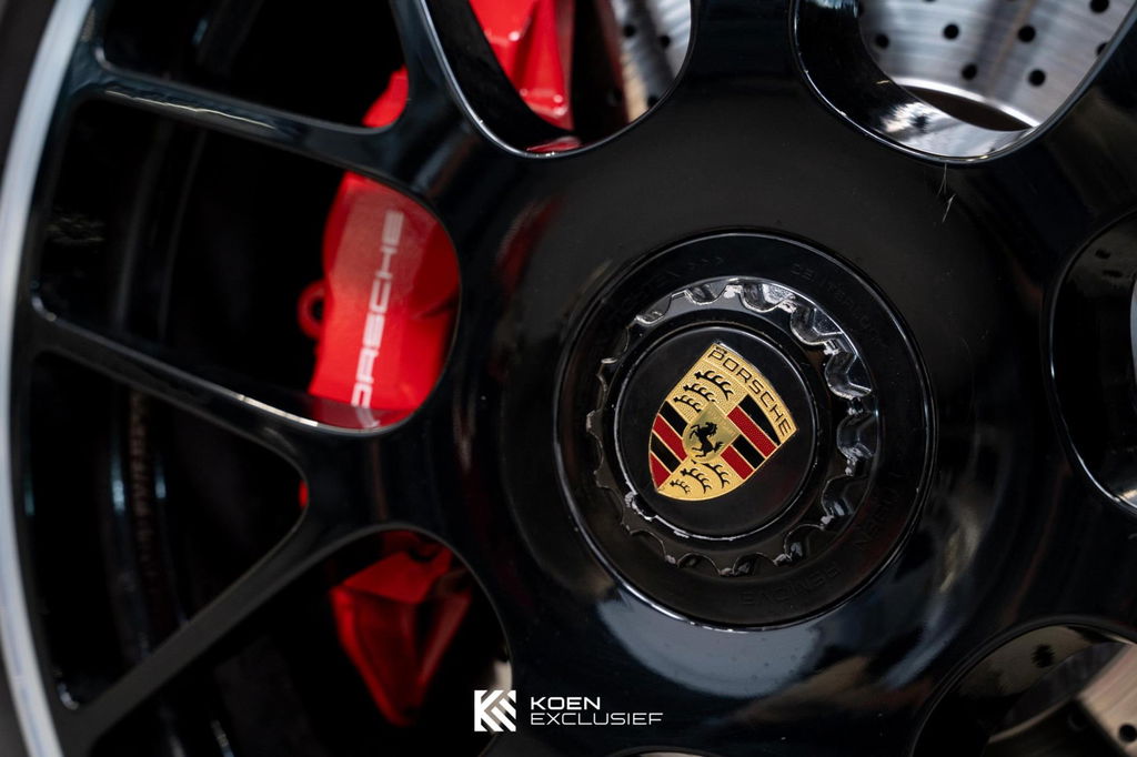 Porsche 997.2 Carrera GTS