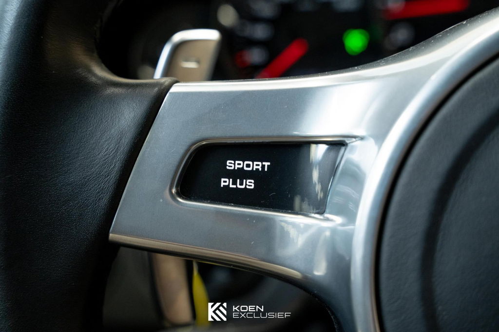 Porsche 997.2 Carrera GTS