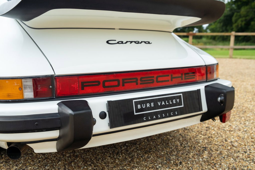 Porsche 911 Carrera 3.2