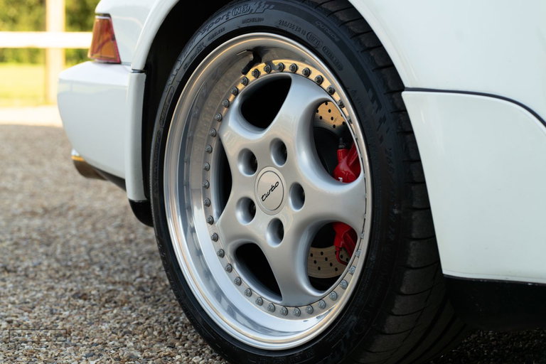 Porsche 964 Turbo