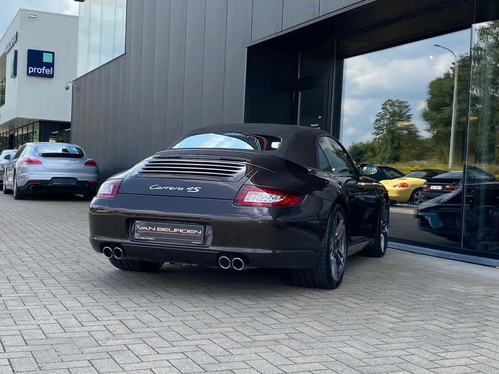 Porsche 997 Carrera 4S