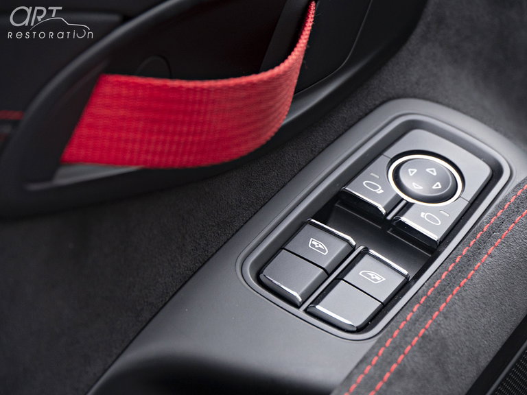 Porsche 981 Boxster Spyder