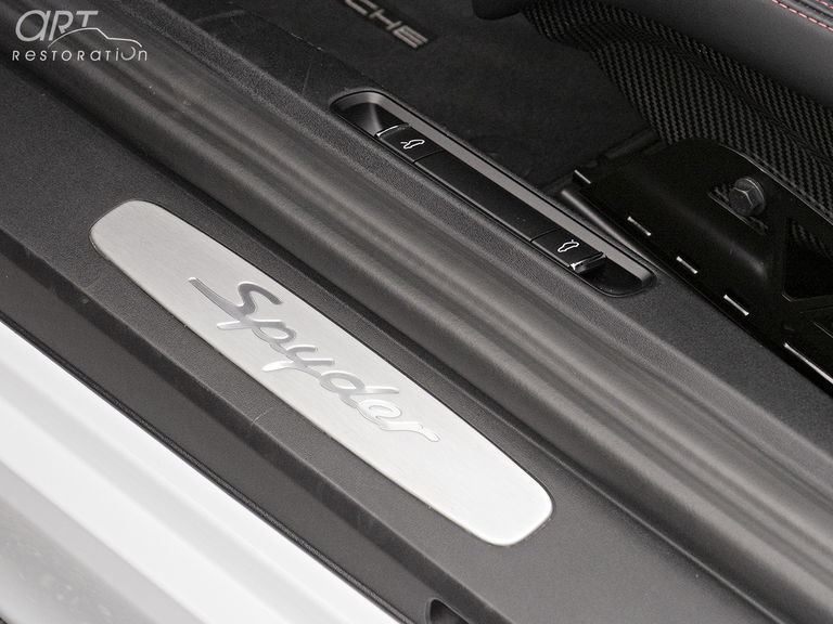 Porsche 981 Boxster Spyder