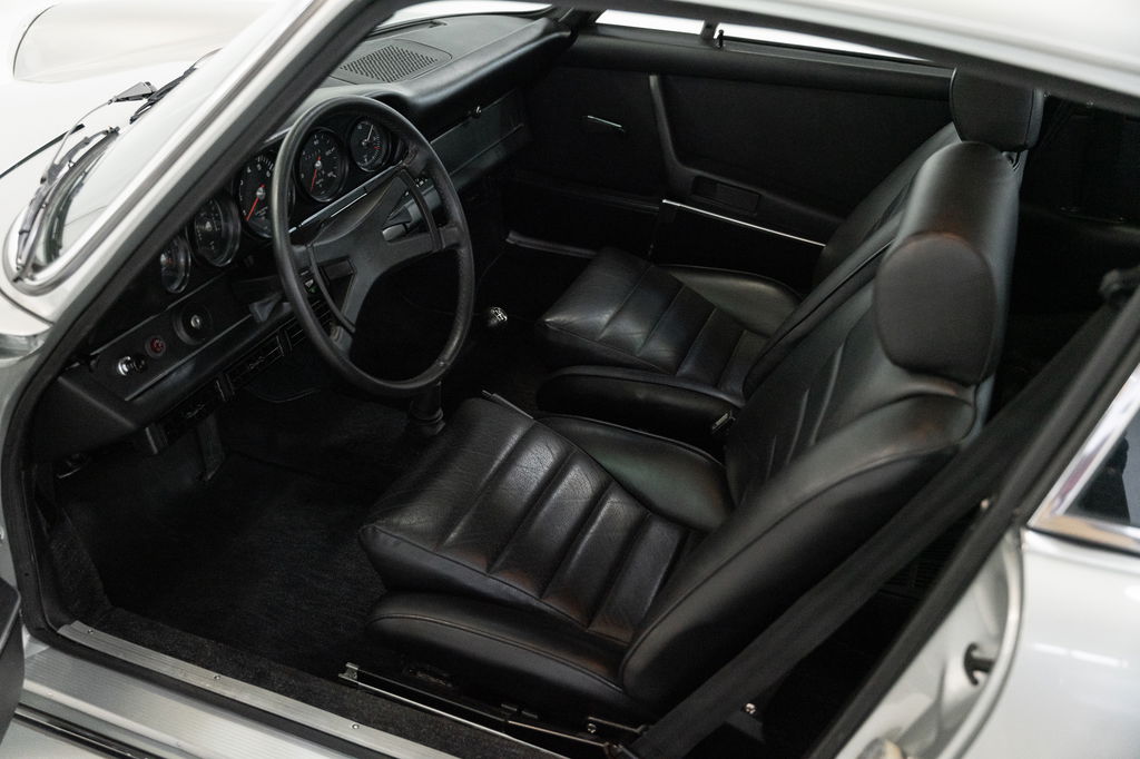 Porsche 911 S (F-Modell)