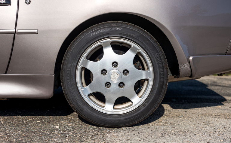 Porsche 944 Turbo S Coupé