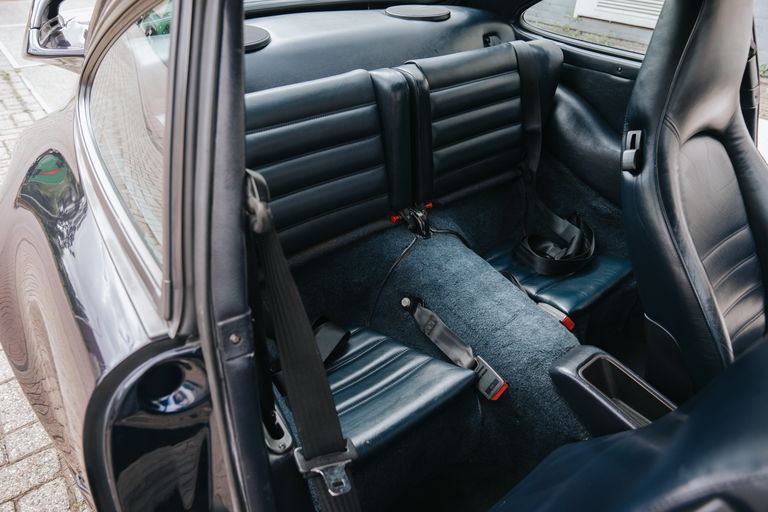 Porsche 964 Carrera 4