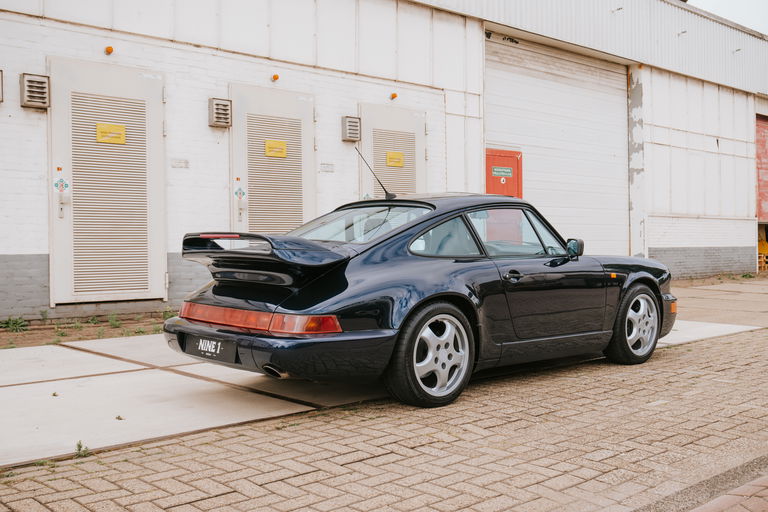 Porsche 964 Carrera 4