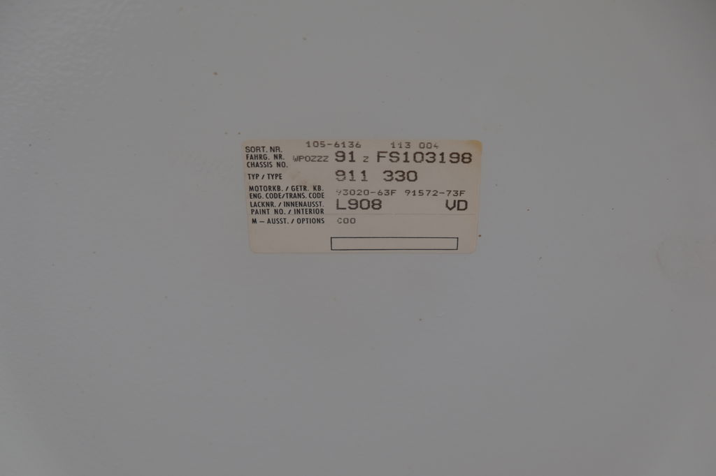 Porsche 911 Carrera 3.2