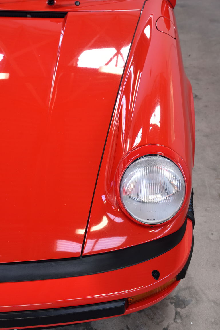 Porsche 911 Carrera 3.2